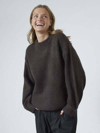 Sisterspoint Humas Pullover dark chocolate