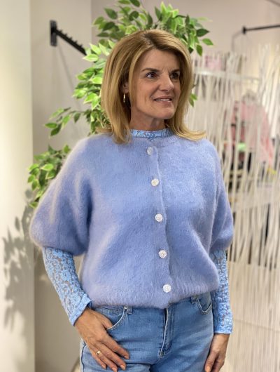 Boebou Zachtgebreid Vest S105 lichtblauw