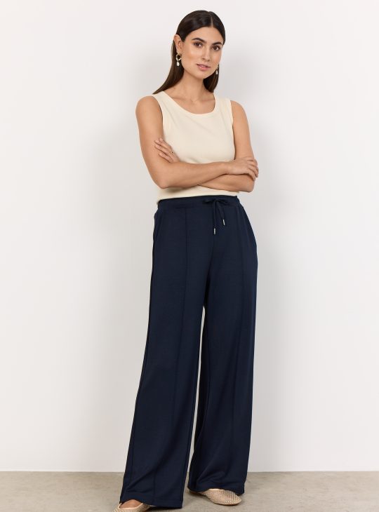 SoyaConcept Banu 265 Broek Wijde Pijp Persvouw donkerblauw