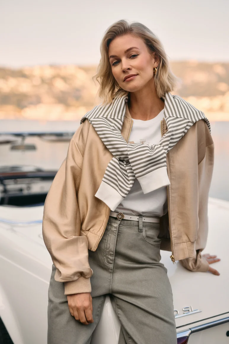 Nukus Babette Bomber gold